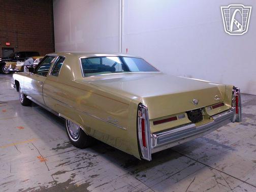 1975 Cadillac DeVille Base