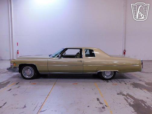 1975 Cadillac DeVille Base