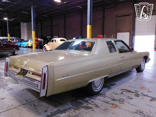 1975 Cadillac DeVille Base