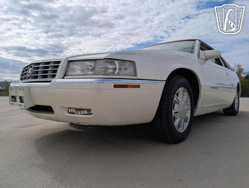 1995 Cadillac Eldorado Standard