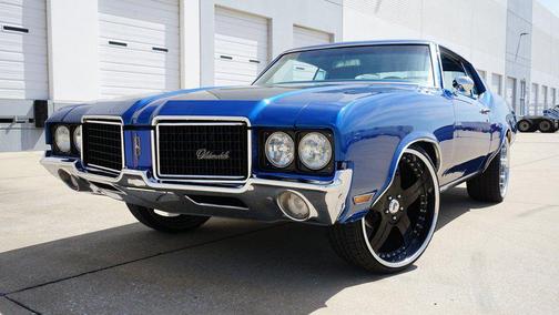 1972 Oldsmobile Cutlass Supreme Base