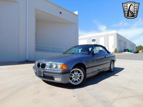 1999 BMW 323 323i