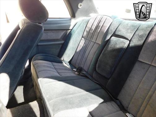 1987 Ford Thunderbird Base
