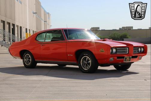 1969 Pontiac GTO 