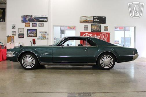 1969 Oldsmobile Toronado 