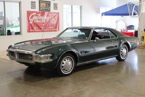 1969 Oldsmobile Toronado 