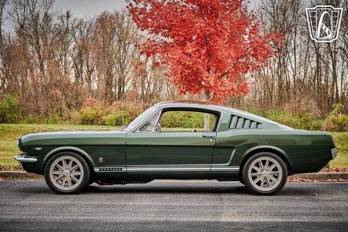 1965 Ford Mustang GT