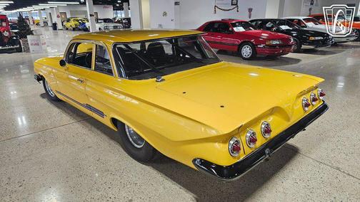1961 Chevrolet Impala Base