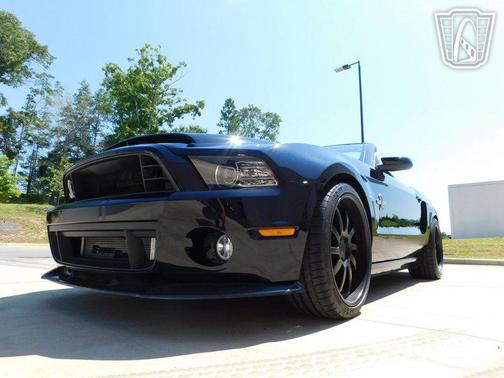 2014 Ford Shelby GT500 Base