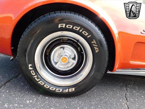 1975 Chevrolet Corvette Base