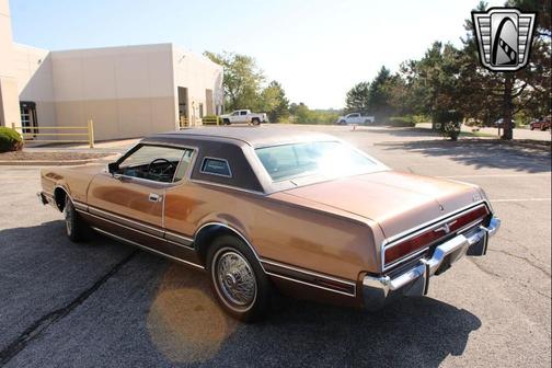 1973 Ford Thunderbird Base