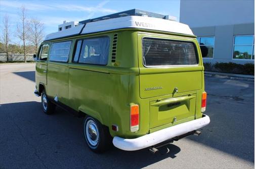 1972 Volkswagen Type 2 Westfalia