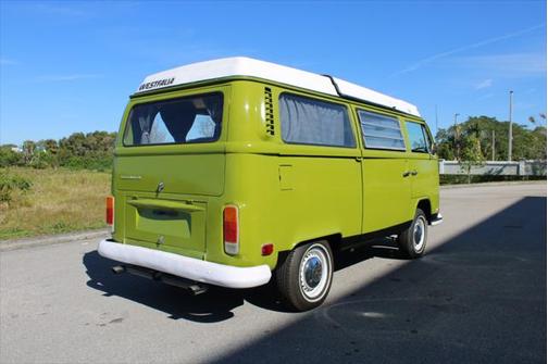 1972 Volkswagen Type 2 Westfalia