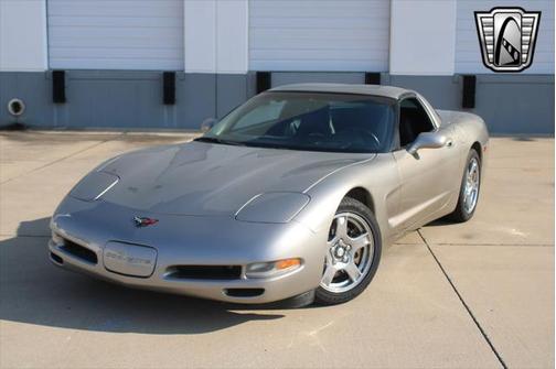 1999 Chevrolet Corvette Base