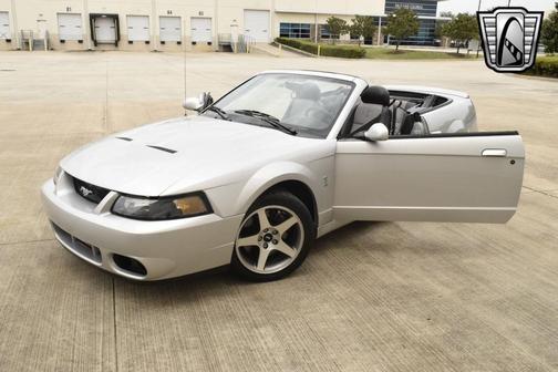 2003 Ford Mustang SVT Cobra