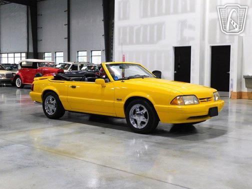 1993 Ford Mustang LX 5.0L