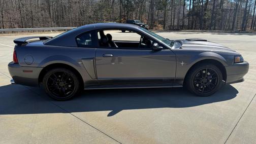 2003 Ford Mustang Mach I