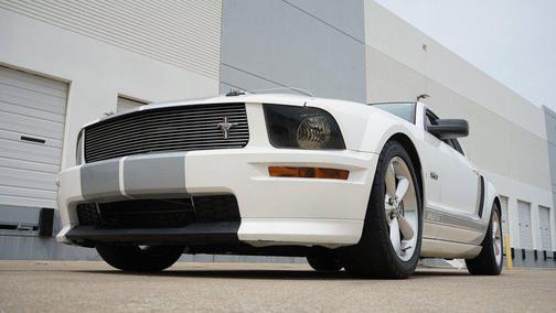 Performance White 2007 Ford Mustang Shelby GT
