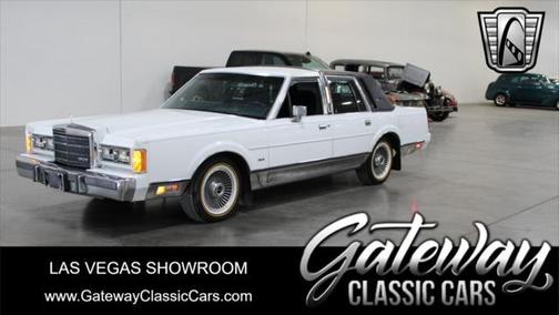 1989 Lincoln Town Car