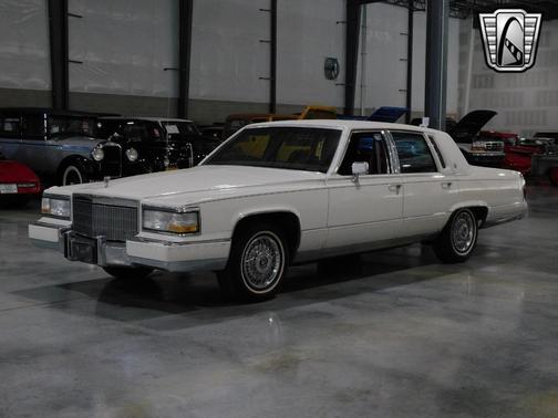 1990 Cadillac Fleetwood