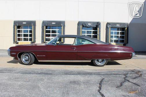 1968 Pontiac Bonneville 