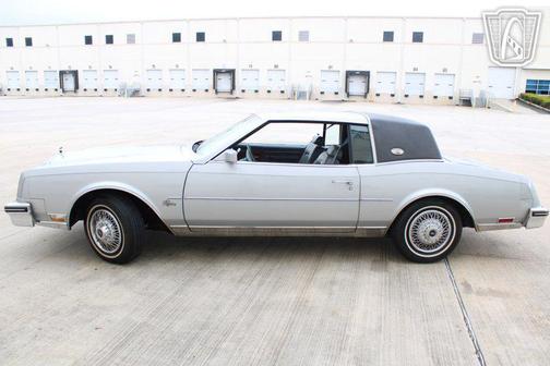 SILVER 1985 Buick Riviera