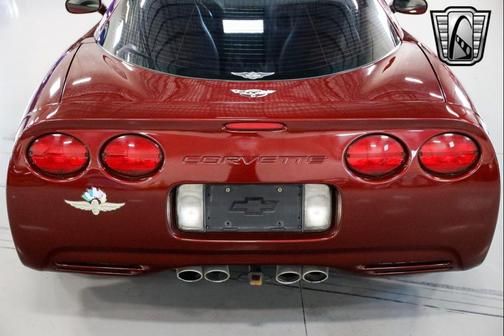 2003 Chevrolet Corvette Base