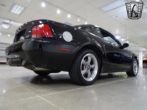 2001 Ford Mustang Base