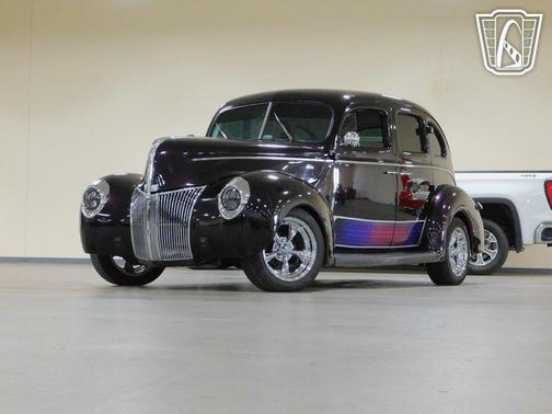 1940 Ford Deluxe Base