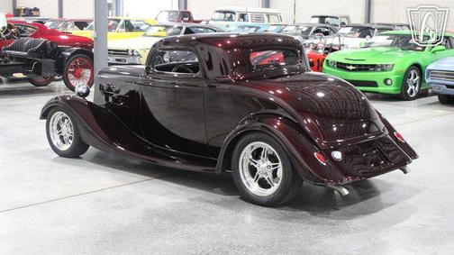 Brandy Wine 1933 Ford Coupe