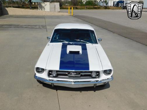 1967 Ford Mustang Base