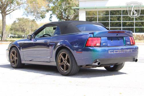 2004 Ford Mustang SVT Cobra