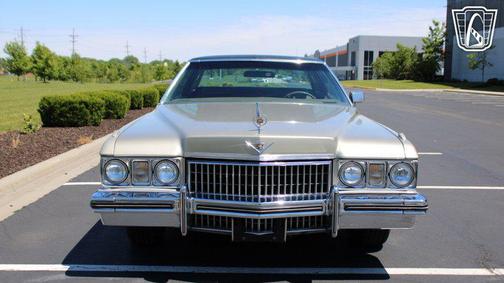 CHAMPAGNE/SILVER 1973 Cadillac DeVille Base