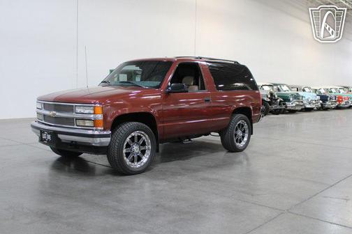 1998 Chevrolet Tahoe Base