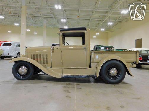 Brown 1930 Ford Model A Base