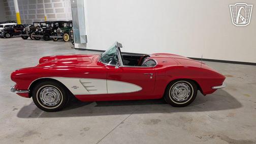 1961 Chevrolet Corvette Base