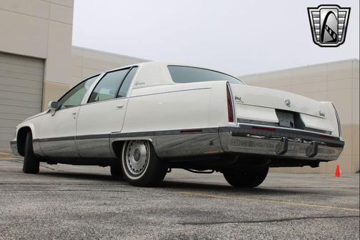 1993 Cadillac Fleetwood 