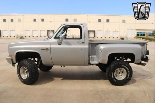 1985 Chevrolet Pickup Truck Base