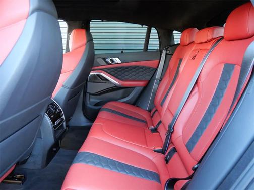 2022 BMW X6 M Sports Activity Coupe