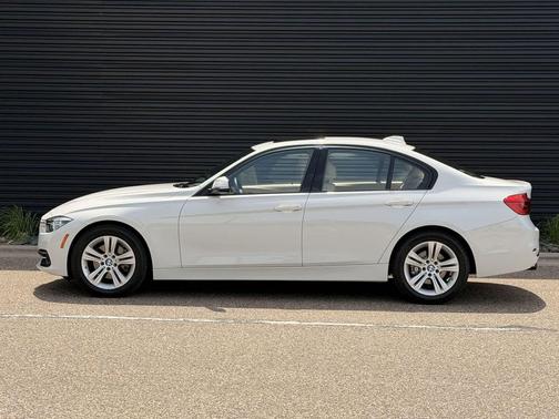 White 2016 BMW 328 xDrive