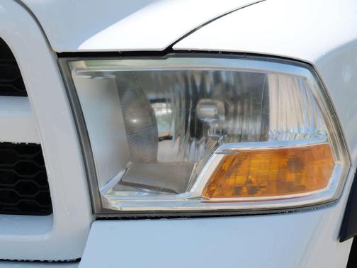 Bright White 2012 RAM 1500 ST