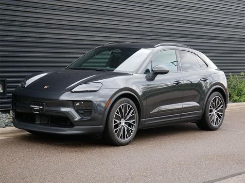 2024 Porsche Macan 4