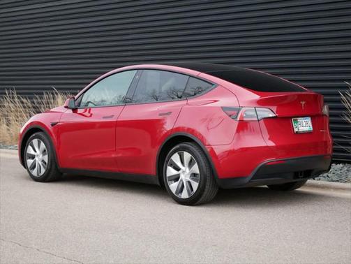 2021 Tesla Model Y Long Range Dual Motor All-Wheel Drive