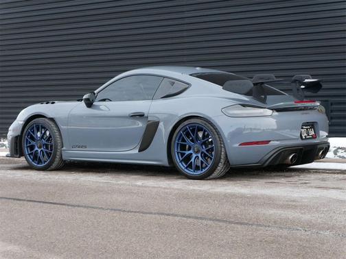 2023 Porsche 718 Cayman GT4 RS