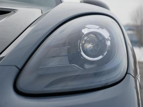 2023 Porsche 718 Cayman GT4 RS