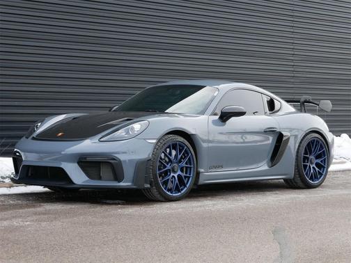2023 Porsche 718 Cayman GT4 RS
