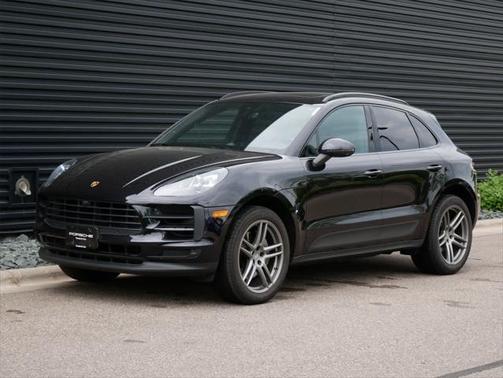 2021 Porsche Macan Base