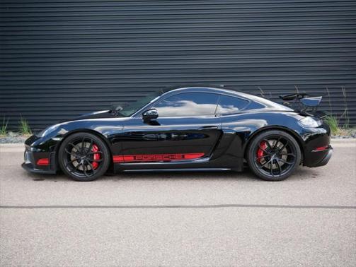 2020 Porsche 718 Cayman GT4