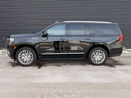 2022 GMC Yukon SLT