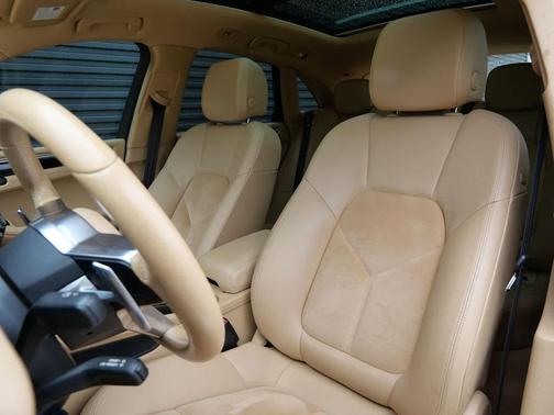 White 2015 Porsche Macan Macan S